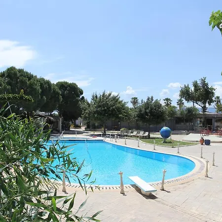 Hotell Isthmia Prime
